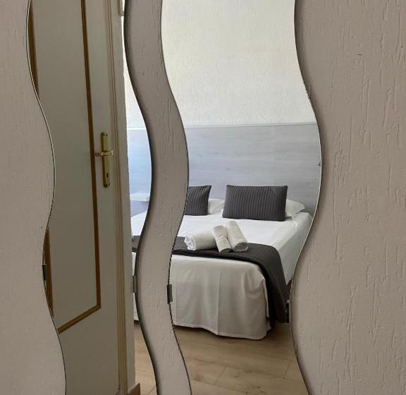 غرفة قياسية مطلّة علي البحر, Alba Sul Mare