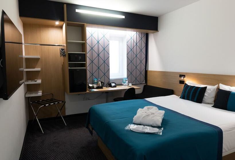 غرفة كومفورت, Bon