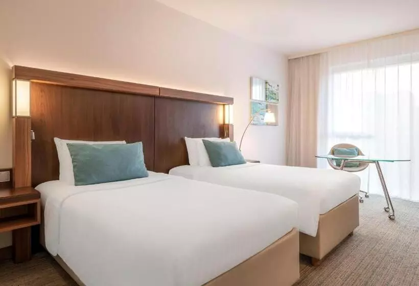 デラックスルーム, Courtyard By Marriott Cologne