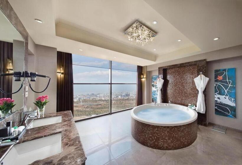 1 Bedroom Penthouse Apartment, Divan Erbil