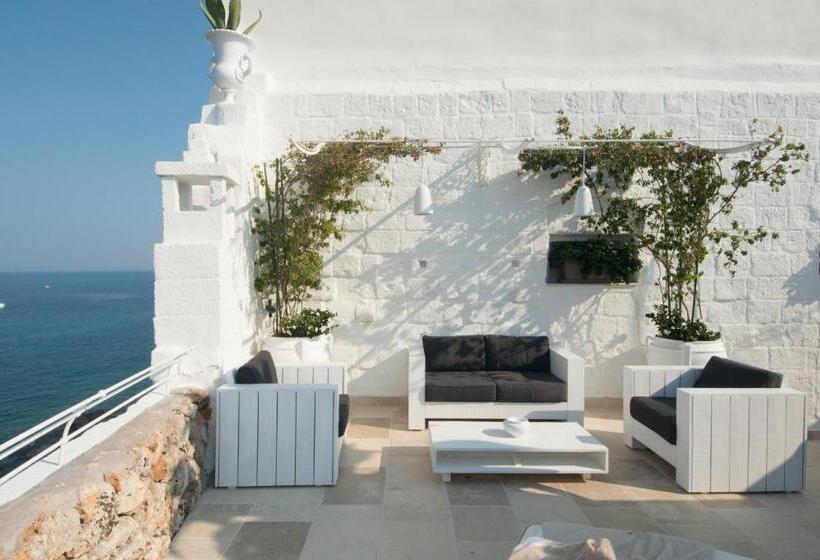 Люкс с Террасой, Don Ferrante