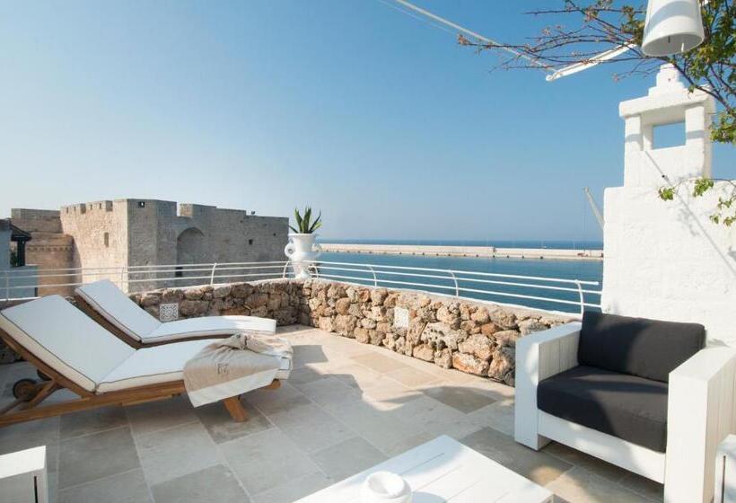 Люкс с Террасой, Don Ferrante