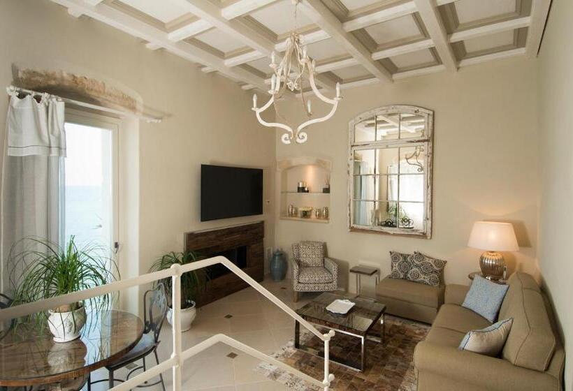 Люкс с Террасой, Don Ferrante