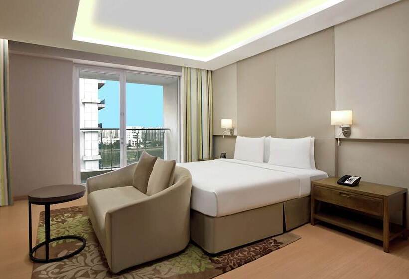 إستوديو قياسى سرير كينج, Doubletree Suites By Hilton Bengaluru Outer Ring Road