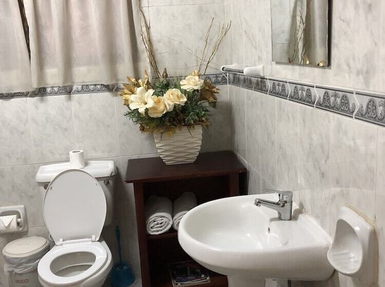 اتاق استاندارد, Eastgate