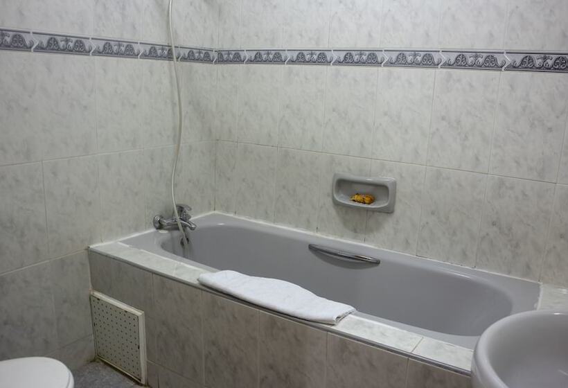 اتاق استاندارد, Eastgate