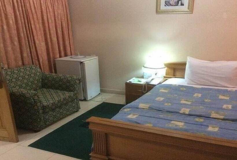 اتاق استاندارد یک نفره, Eastgate