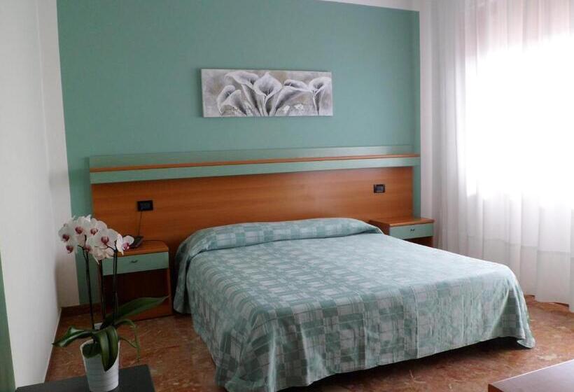 חדר סטנדרט, Europeo