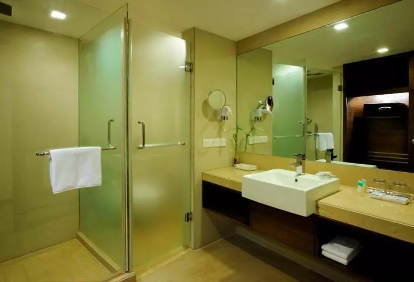 スーペリアールーム, Four Points By Sheraton Ahmedabad