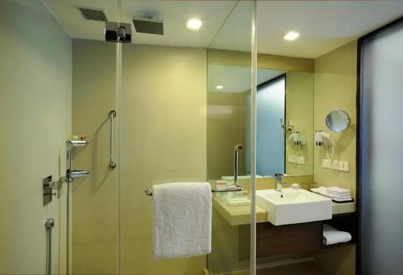 スイート, Four Points By Sheraton Ahmedabad