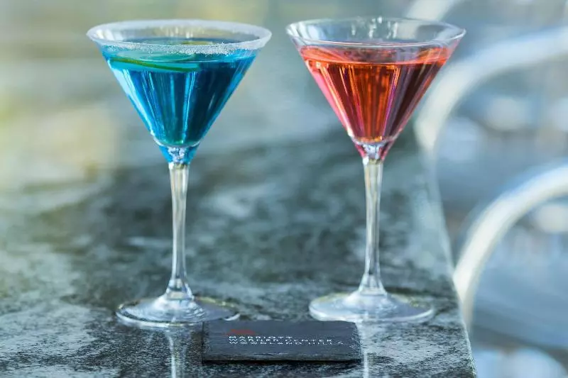 キングサイズベッドのスーペリアルーム, Four Points By Sheraton Ahmedabad