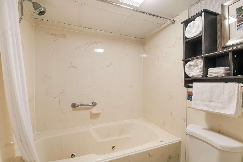 اتاق استاندارد, Gullo