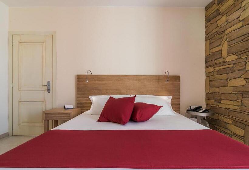 Классический Номер, Nic