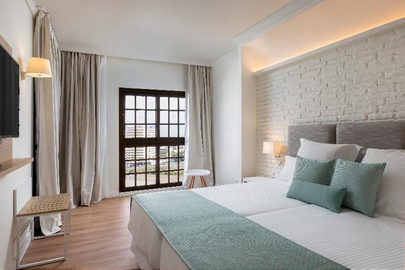 Номер Superior, One Queretaro Aeropuerto