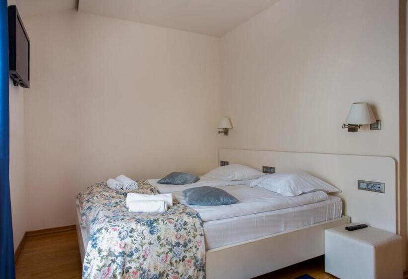 חדר סטנדרט עם מרפסת, Pleter