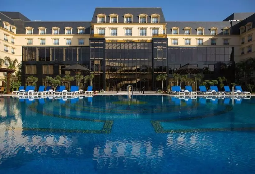 اتاق لوکس, Renaissance Cairo Mirage City