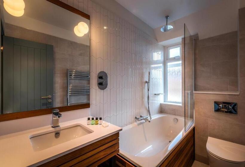 Номер Deluxe Кровать Кинг, Sligachan