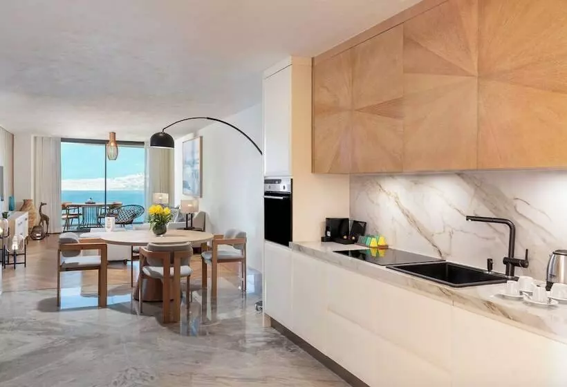 スイート（家族用）, Swissôtel Living Bodrum