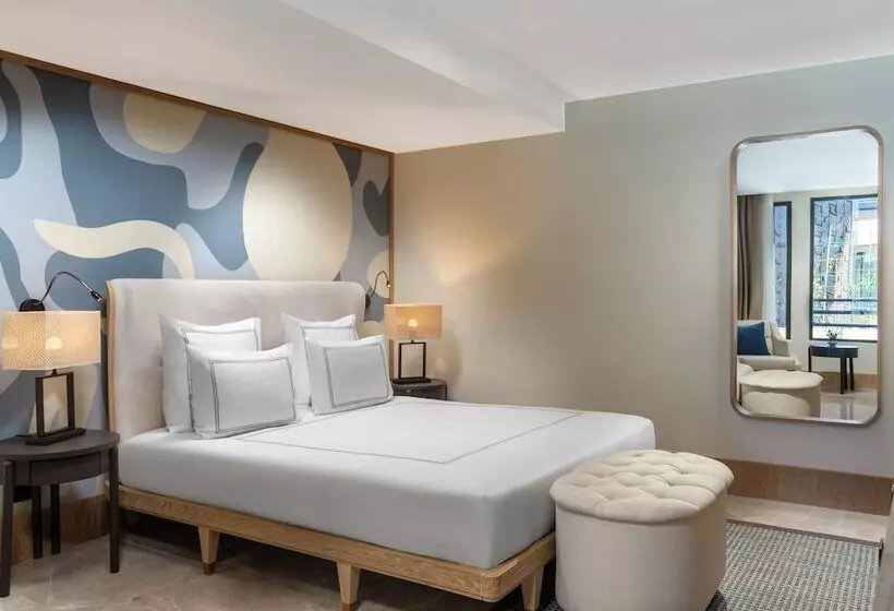インサイドのスーペリアルーム, Swissôtel Living Bodrum