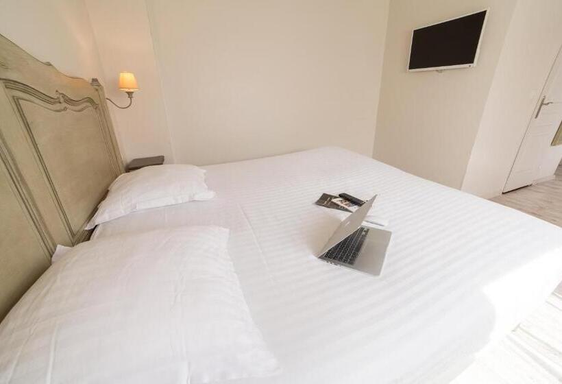 Номер Стандарт, The Originals Boutique, Hôtel Les Poèmes De Chartres