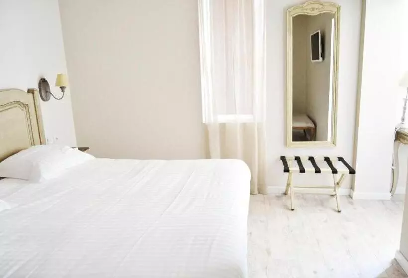 سوییت خانوادگی, The Originals Boutique, Hôtel Les Poèmes De Chartres