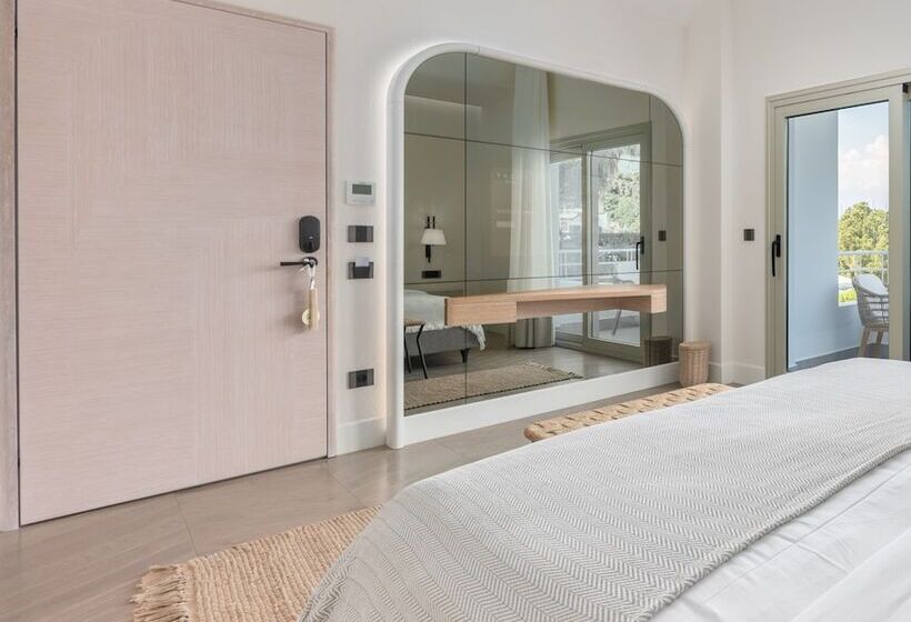 Классический Номер, Yacht Classic Hotel   Boutique Class