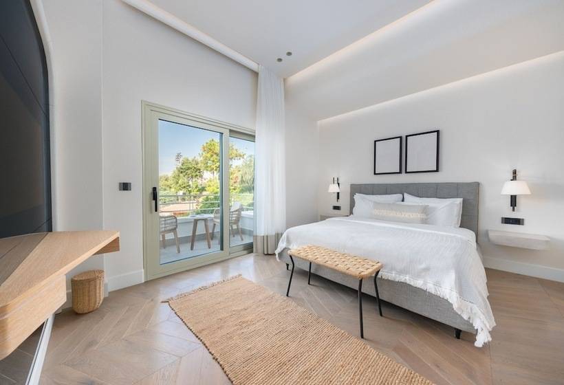 Классический Номер, Yacht Classic Hotel   Boutique Class