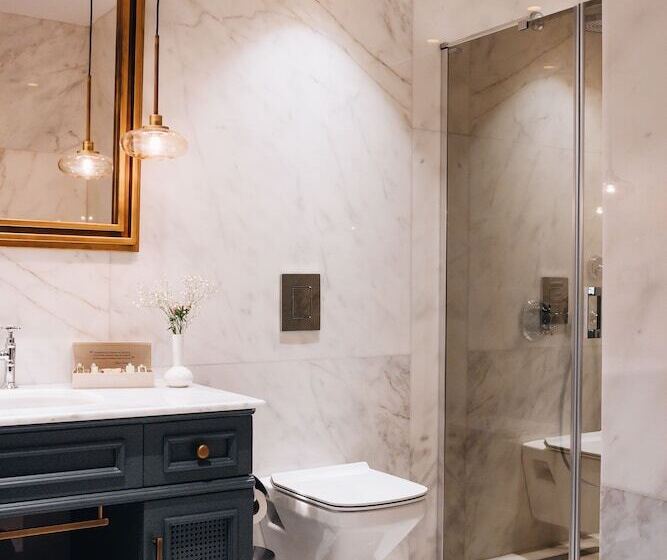 Люкс с Бассейном, Yacht Classic Hotel   Boutique Class