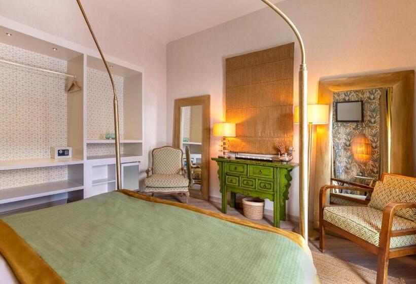 バルコニー付きスーペリアルーム, La Capria Suite Hotel Alaçatı   Adults Only