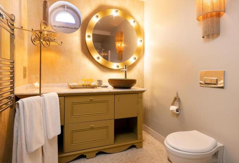 バルコニー付きスーペリアルーム, La Capria Suite Hotel Alaçatı   Adults Only