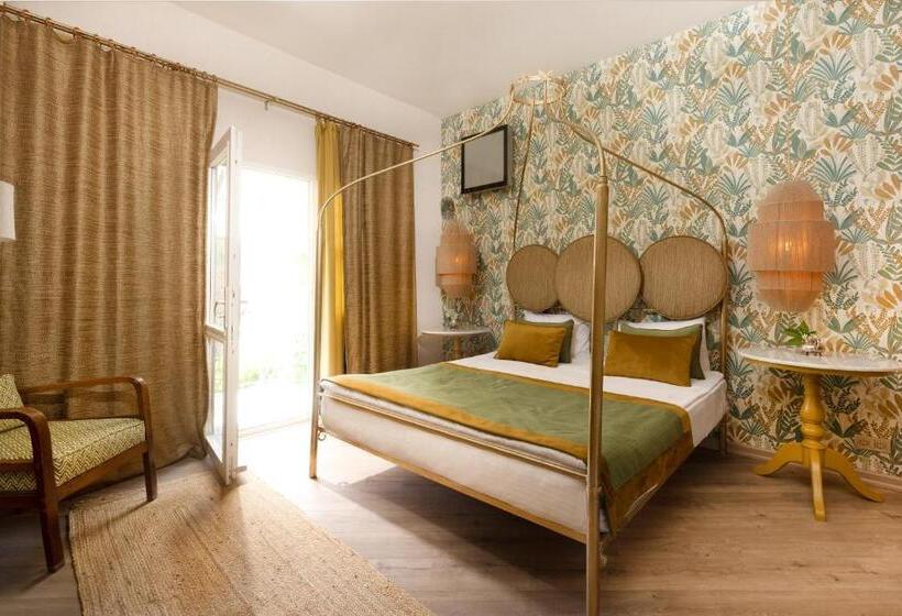 バルコニー付きスーペリアルーム, La Capria Suite Hotel Alaçatı   Adults Only