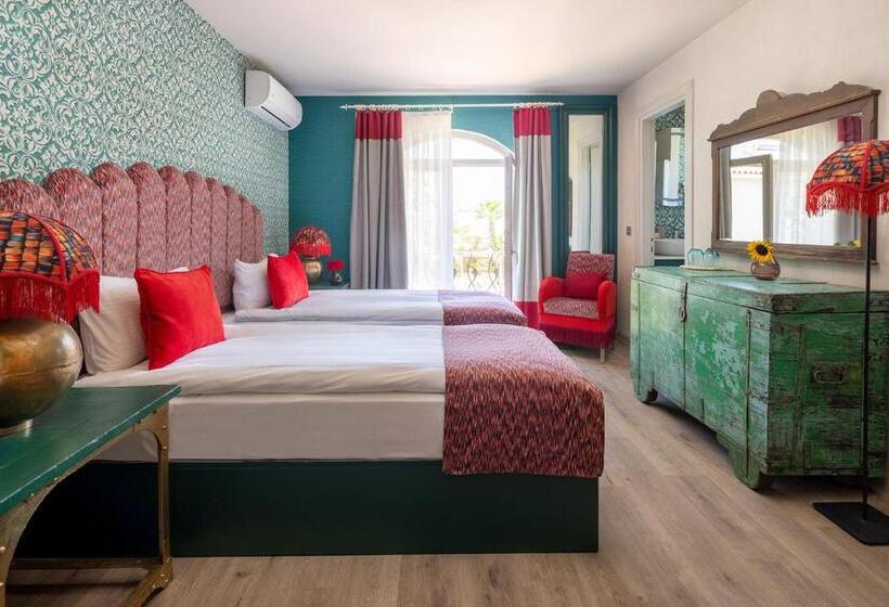 Номер Deluxe, La Capria Suite Hotel Alaçatı   Adults Only