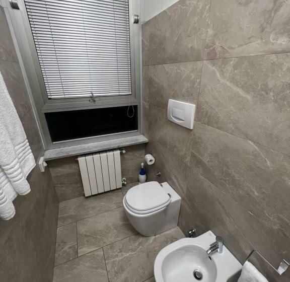 استودیوی استاندارد, Residence Star