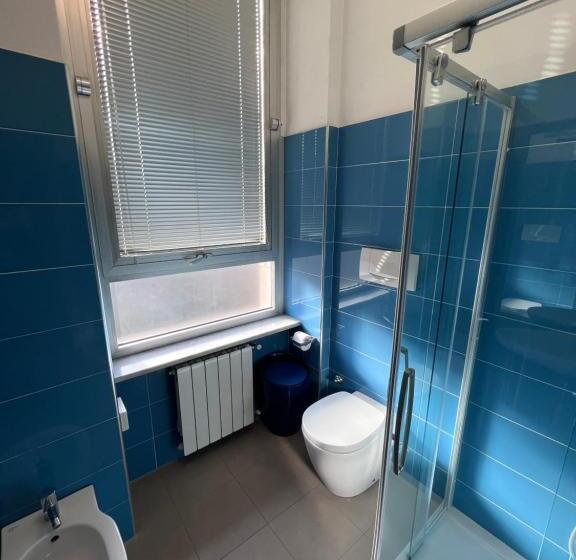 استودیوی لوکس, Residence Star