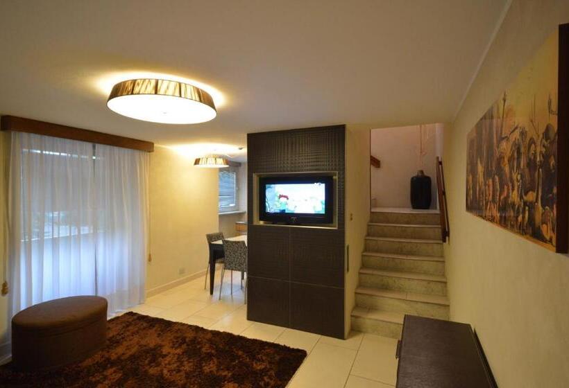 آپارتمان 1 خوابه, Residence Star