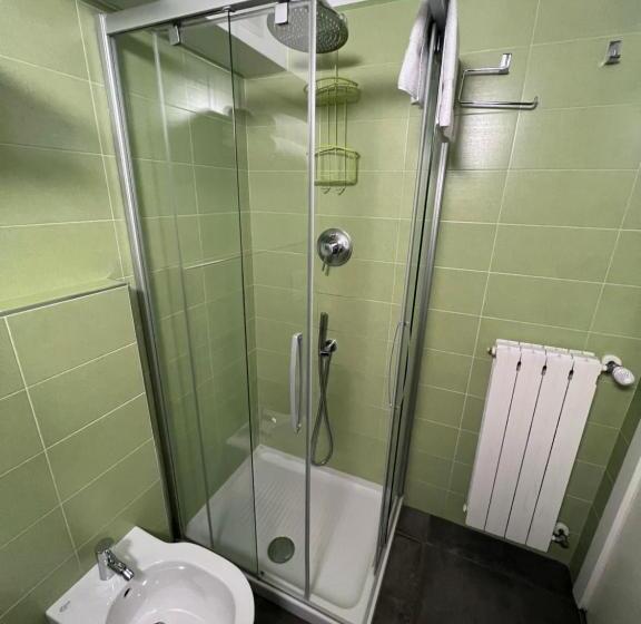 اتاق استاندارد, Residence Star