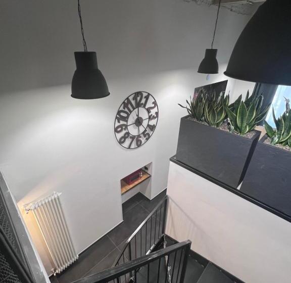 اتاق دوبلکس, Residence Star