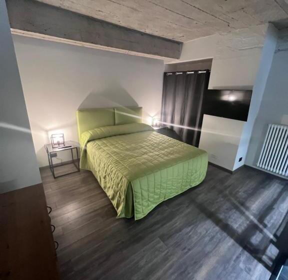 اتاق دوبلکس, Residence Star
