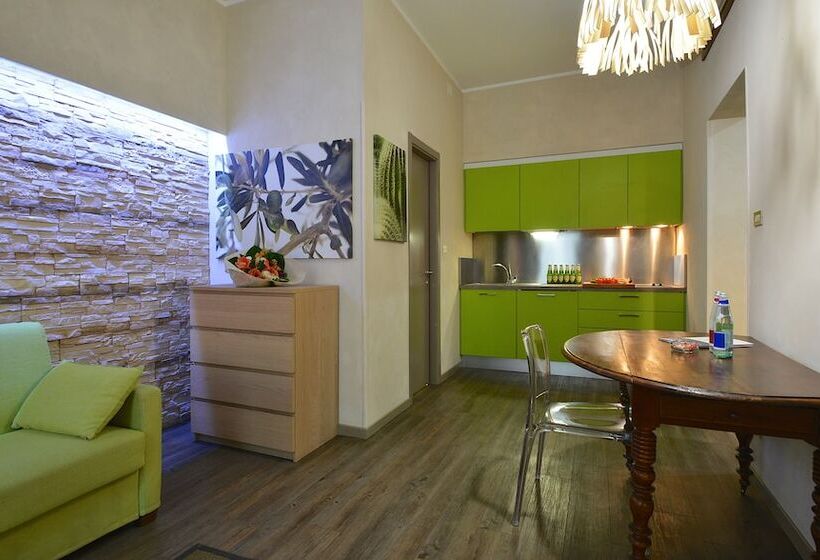 آپارتمان 1 خوابه, Residence Star