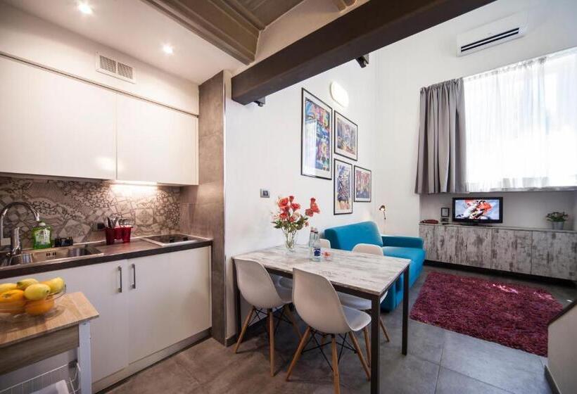 اتاق استاندارد, Residence Star