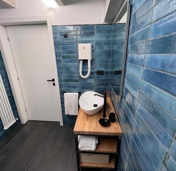 اتاق دوبلکس, Residence Star