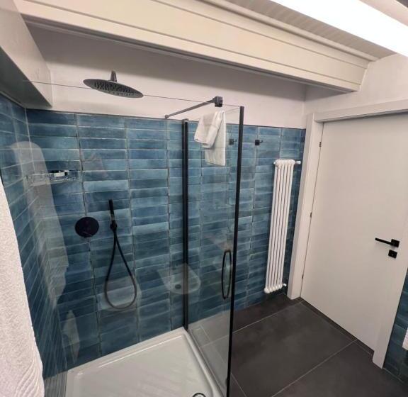 اتاق دوبلکس, Residence Star