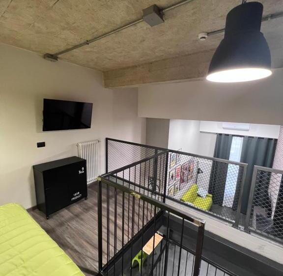 اتاق دوبلکس, Residence Star