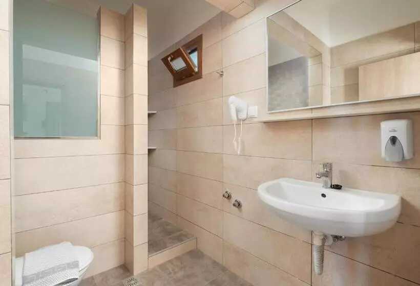 Triple Room Sea View, Spiros Soula Family Hotel & Apartments