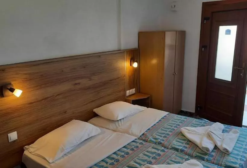 エコノミールーム, Spiros Soula Family Hotel & Apartments