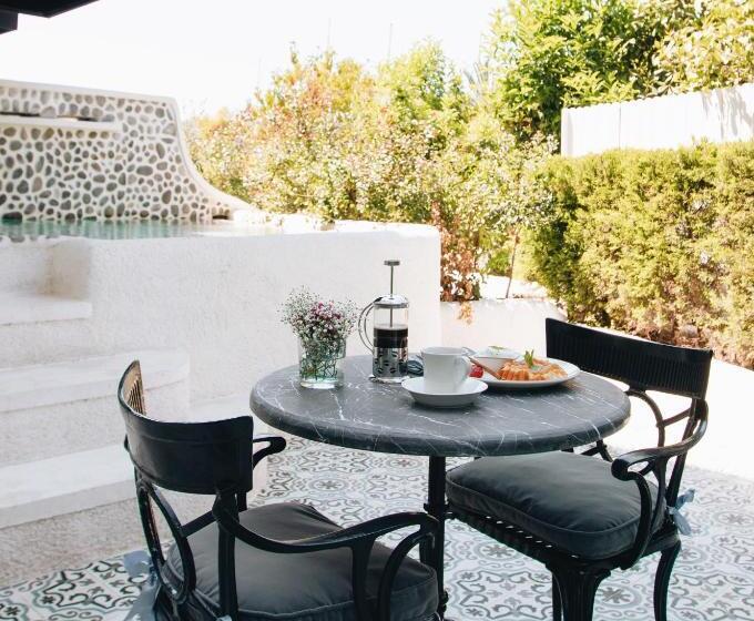 Люкс с Бассейном, Yacht Classic Hotel   Boutique Class