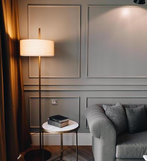 Люкс с Бассейном, Yacht Classic Hotel   Boutique Class