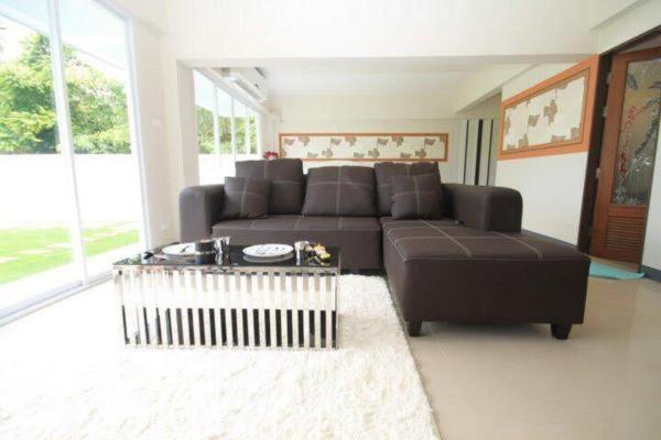 Suite m. Hydromassage, O.u.m. Hotel   โรงแรมโอยูเอ็ม