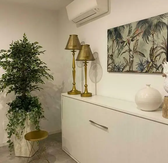スタンダード４人部屋, A Casa Di Lella