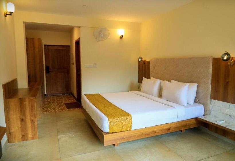 Quarto Deluxe, Maple Ash Resort